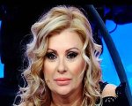 Uomini e Donne, Tina Cipollari minaccia il pubblico: 'Non applaudite Gemma Galgani' (video)