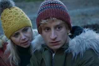 Paradise - Una nuova vita -  Clip Lezione Di Tiro