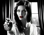 Sin City - Una donna per cui uccidere, Eva Green e le scene di nudo: 'Ho chiesto di rimuovere la cellulite'