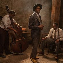 Ma Rainey's Black Bottom: una foto di Chadwick Boseman con la band