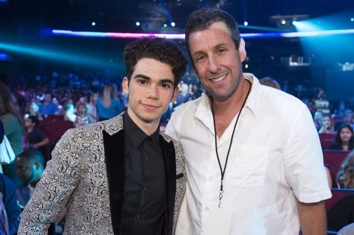 Adam Sandler ricorda Cameron Boyce: "Era uno scricciolo, l'ho visto diventare una star"