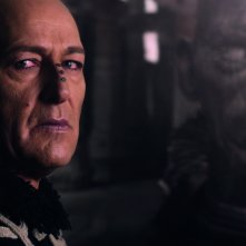 Creators: The Past, una scena con Bruce Payne