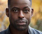 West Wing: Sterling K. Brown reciterà nella reunion della serie