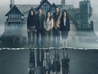 25 migliori film e serie horror con case infestate e fantasmi