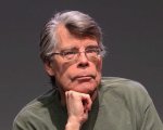 Stephen King e altri scrittori sostengono i diritti dei transessuali in una lettera aperta