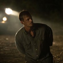 The Secret - Le verità nascoste: Joel Kinnaman  in una scena