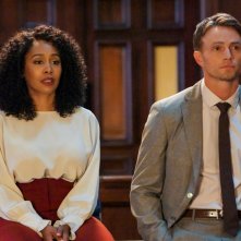 All Rise: Simone Missick e Wilson Bethel in un'immagine della serie