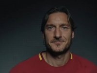 Francesco Totti ospite a Sognando Ballando con le stelle? Sì, ma con un 'cachet importante'
