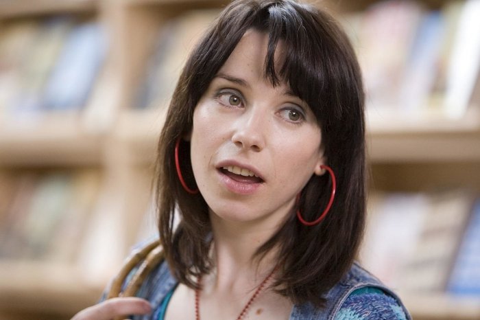 The Fantastic Flitcrofts: Sally Hawkins nel cast del film