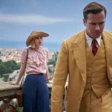 Rebecca: Armie Hammer, Lily James in una sequenza