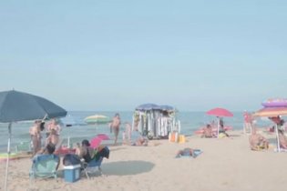 Storia Di Ray -  Clip 'Usa E Getta'