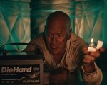 Trappola di cristallo: Bruce Willis è di nuovo John McClane in un corto 'esplosivo'