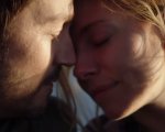 Wander Darkly: Sienna Miller e Diego Luna nel trailer del film