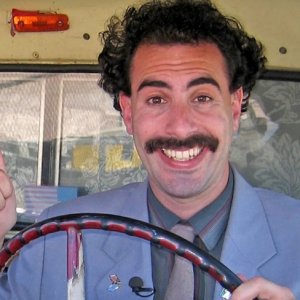 Borat: Subsequent Moviefilm, un primo piano di Sacha Baron Cohen