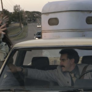 Borat: Subsequent Moviefilm,  Sacha Baron Cohen in una scena