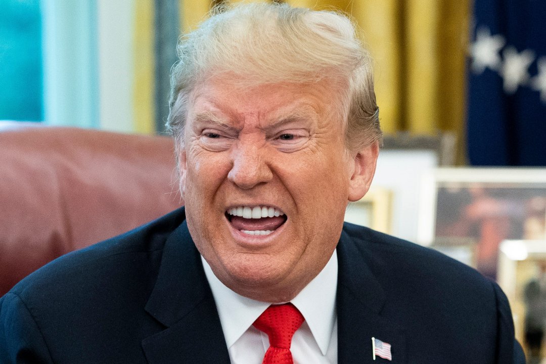 Netflix-Warner Bros., Donald Trump: "Deciderò io, potrebbe essere un problema"