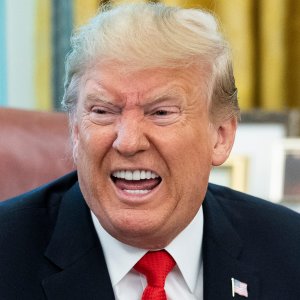 #UNFIT. La Psicologia di Donald Trump: un primo piano di Donald Trump