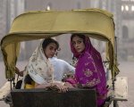 Il ragazzo giusto: Netflix porta in Italia la miniserie basata sul romanzo di Vikram Seth