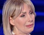 Marta Flavi sul tradimento di Maurizio Costanzo con Maria De Filippi: 'Non avrei mai pensato a lei'