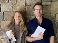 Ryan Reynolds e Blake Lively, i piedi di lei diventano virali nella nuova foto: ecco perché