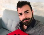 Il Signor Distruggere: “Mio padre trovato morto in bagno, il sierologico era positivo al covid-19'