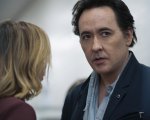 Utopia, parla John Cusack: “È una serie che spiazza continuamente lo spettatore”