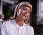 Grease: Hopelessly Devoted to You, la canzone fu inserita nel film solo all'ultimo
