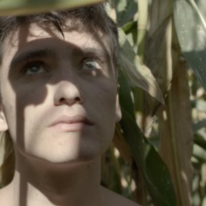 In un futuro Aprile - Il giovane Pasolini: una sequenza del film