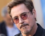 Robert Downey Jr. indossa il costume di Doctor Strange in un nuovo post social