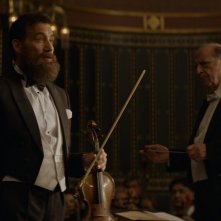 The Song of Names - La musica della memoria: Clive Owen in una scena