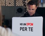Giuseppe Conte in Love Actually: nel video deepfake svela il nuovo DPCM