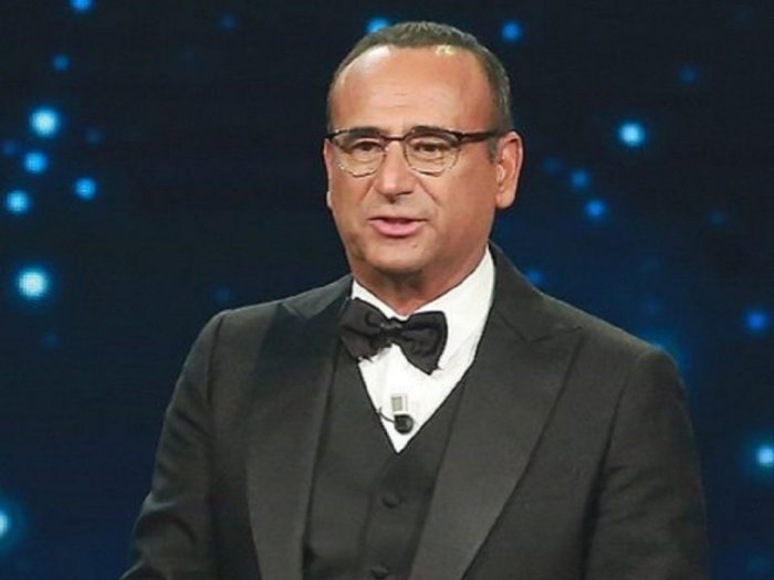 Carlo Conti ricoverato in ospedale: le condizioni sono stabili