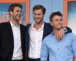 Chris e Liam Hemsworth insieme per augurare Buon Compleanno al fratello Luke