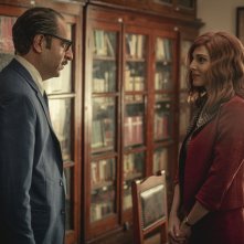 Paranormal: Ahmed Amin e Razane Jammal in una scena della serie Netflix