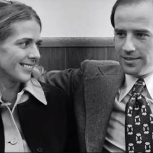 Joe Biden con la sua prima moglie, Neilia