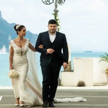 Gomorra 4: Patrizia (Cristiana Dell'Anna) vestita da sposa, accanto a Genny (Salvatore Esposito)