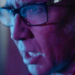 Il colore venuto dallo spazio: un primo piano di Nicolas Cage