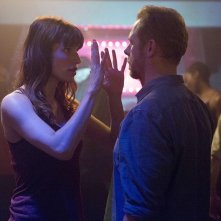 Un amore per caso: Lake Bell e Simon Pegg in una scena