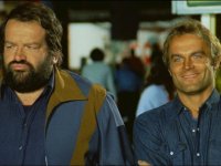 Altrimenti ci arrabbiamo!, la recensione: 5 scene che lo rendono un cult indimenticabile