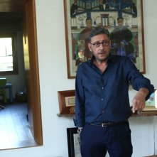 Il talento del calabrone: Sergio Castellitto in una scena del film