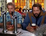 Altrimenti ci arrabbiamo: il segreto di Bud Spencer nella sfida 'birra e salsicce'