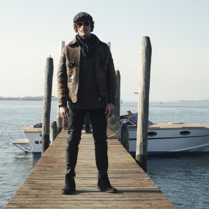 L'Alligatore: una scena con Matteo Martari