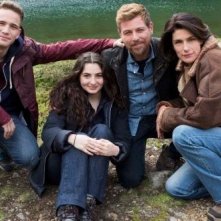 Vite in fuga: il cast della serie