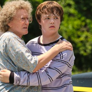 Elegia Americana: una scena con Glenn Close e Owen Asztalos