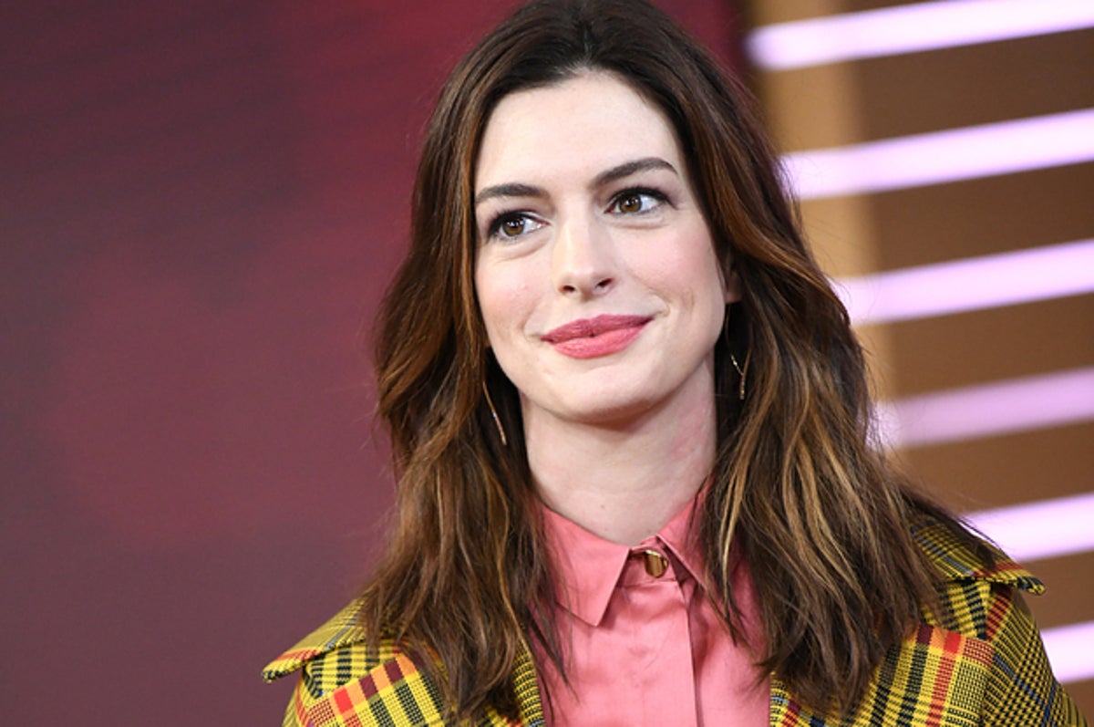 lockdown-il-film-di-doug-liman-con-anne-hathway-debutter-su-hbo-max