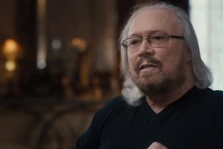 The Bee Gees - How Can You Mend A Broken Heart - Clip Brothers Reunite