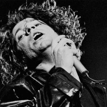 Mystify: Michael Hutchence: una scena del documentario