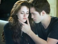 Kristen Stewart in Twilight: un video esilarante mostra tutti i suoi sospiri nella saga