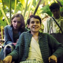 Il giardino segreto: una scena con Dixie Egerickx, Edan Hayhurst, Amir Wilson