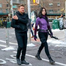 Hawkeye: Occhio di Falco e Kate Bishop in una foto dal set